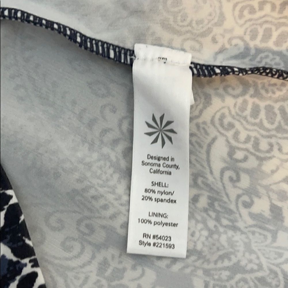 Athleta Shorebreak Swim Dress Bombay Purple XS - Picture 4 of 4